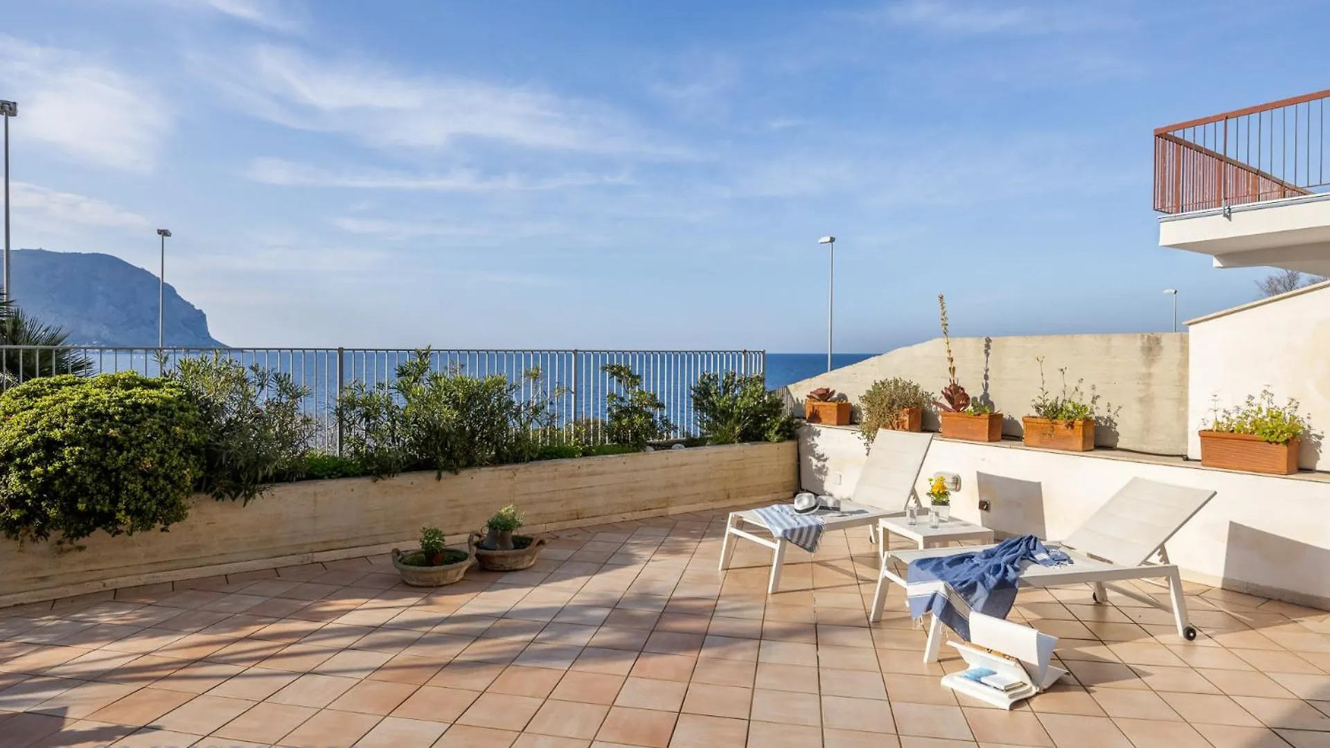 Onda Blu Addaura By Domusicily Apartment Palermo